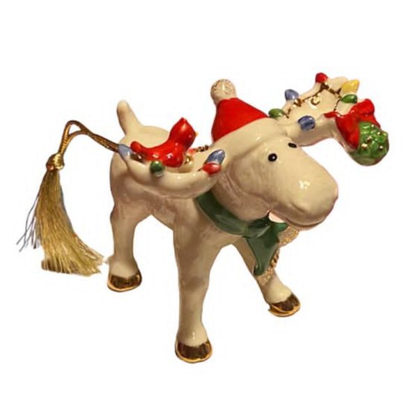 2019 Lenox Under the Mistletoe with Marcel the Moose Ornament - Picture 6 of 9